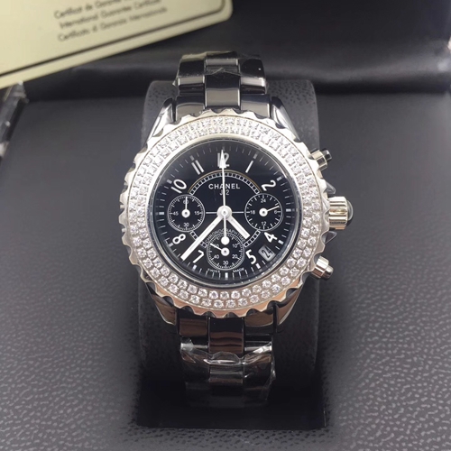 シャネル時計正面デザイン